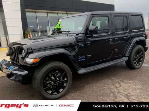 Used 2021 Jeep Wrangler Unlimited Sahara image 5