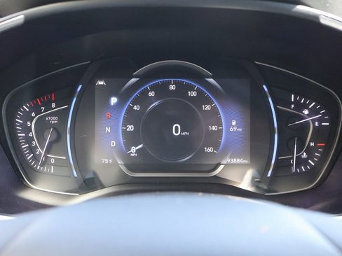Used 2019 Hyundai Santa Fe SEL image 29