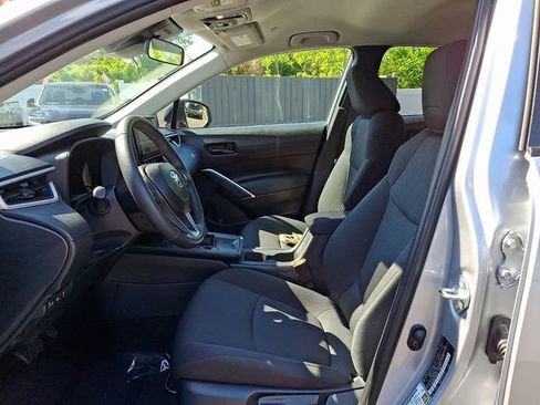 Used 2026 Toyota Corolla Cross LE w/ Cold Weather Package AWD/4WD image 14