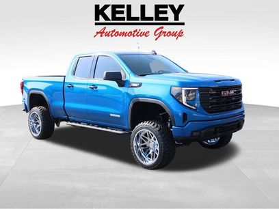 Used 2023 GMC Sierra 1500 Elevation