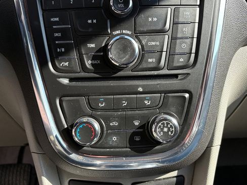 Used 2013 Buick Encore FWD image 29