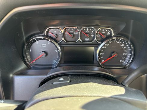 Used 2015 GMC Sierra 2500 SLE w/ SLE Preferred Package image 15
