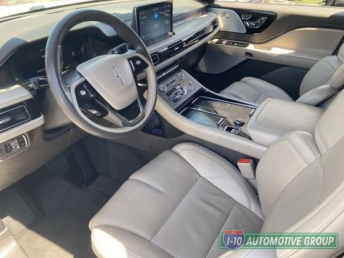 Used 2022 Lincoln Aviator Reserve w/ Equipment Group 201A AWD/4WD image 19