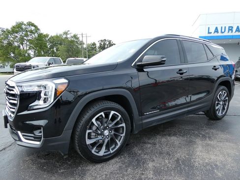 Certified 2022 GMC Terrain SLT AWD/4WD image 10