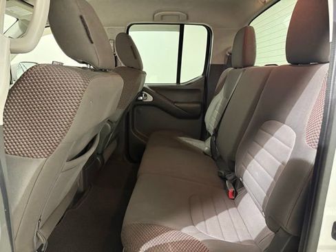 Used 2012 Nissan Frontier PRO-4X AWD/4WD image 21