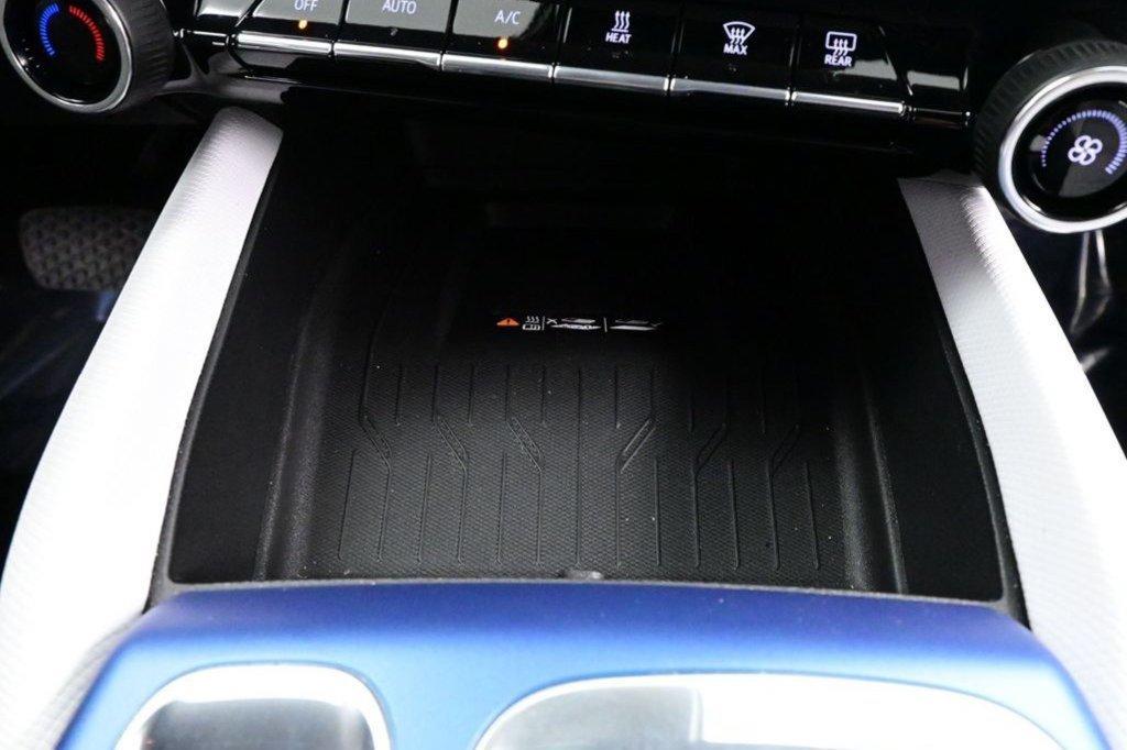 Used 2026 Chevrolet Equinox EV LT FWD image 37