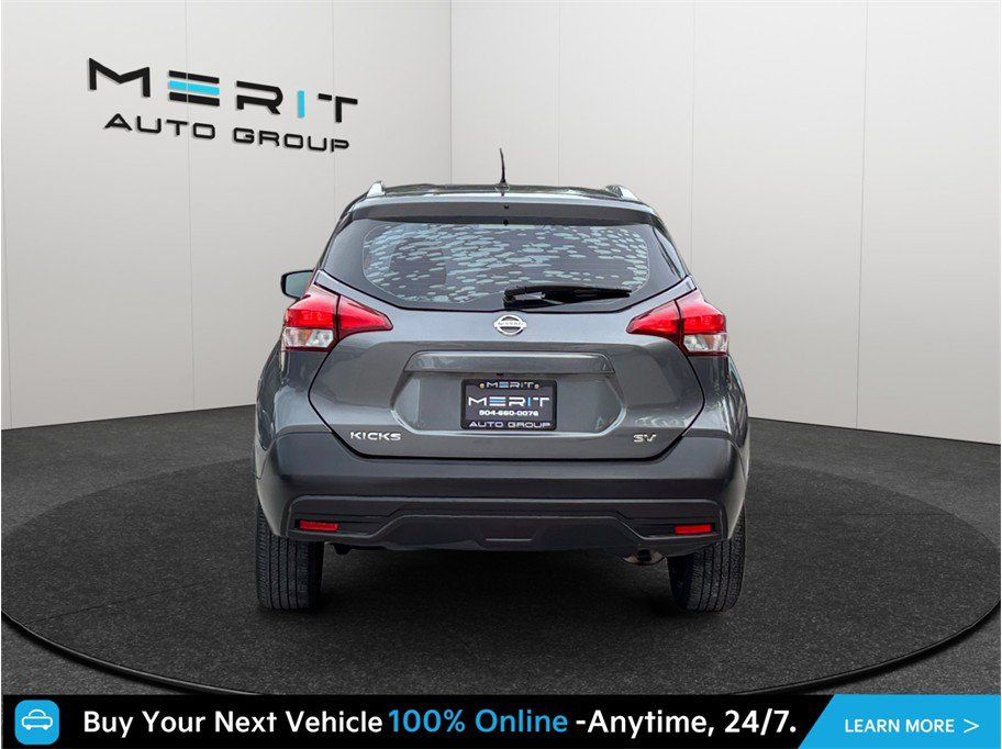 Used 2019 Nissan Kicks SV FWD image 8