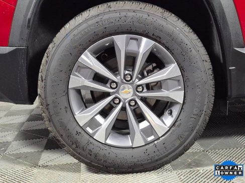 Used 2026 Chevrolet Equinox LT w/ Convenience Package II image 27