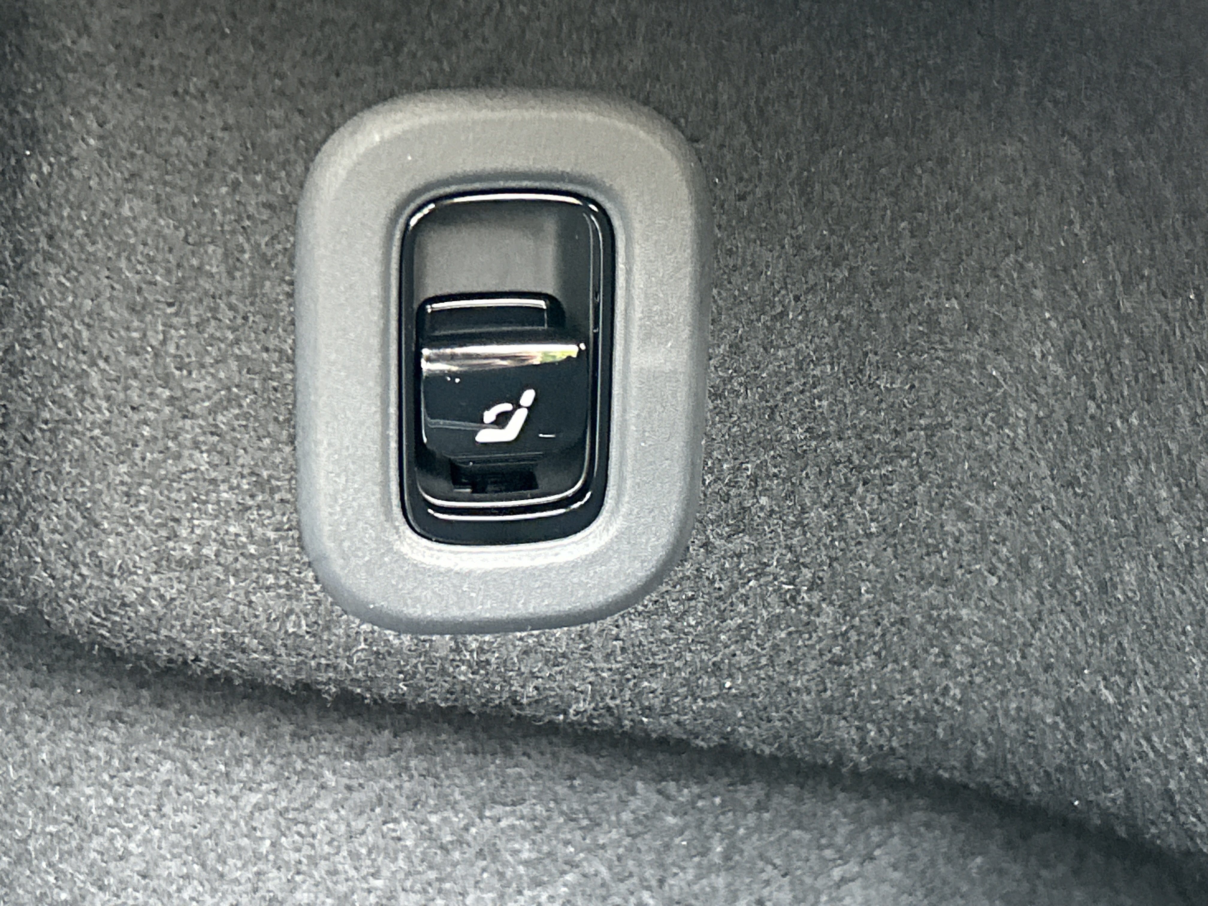 New 2027 Mercedes-Benz CLE 450 4MATIC Cabriolet image 18