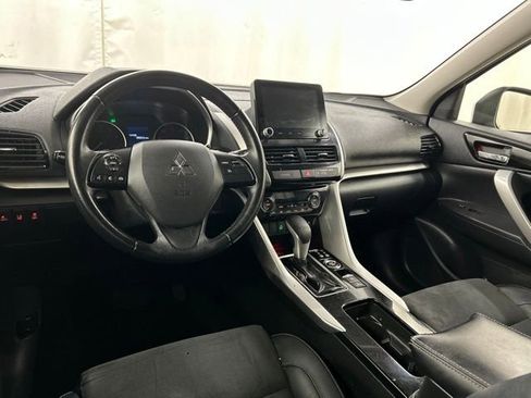 Used 2023 Mitsubishi Eclipse Cross AWD image 19
