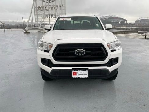 Certified 2020 Toyota Tacoma SR image 5