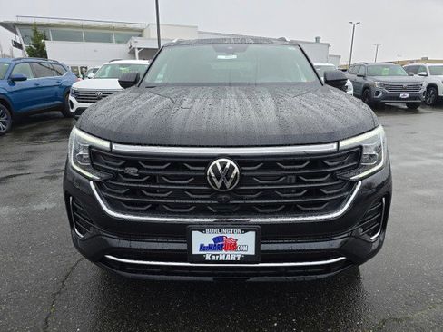 New 2026 Volkswagen Atlas Cross Sport SEL Premium R-Line image 8