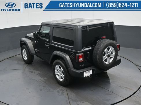 Used 2020 Jeep Wrangler Sport image 45