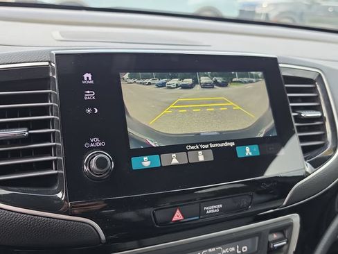 Used 2021 Honda Passport Touring image 27