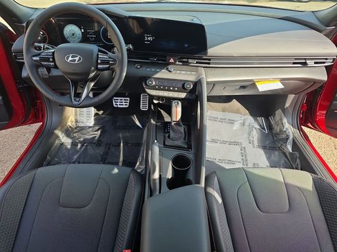 New 2025 Hyundai Elantra N Line image 17