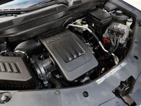 Used 2013 Chevrolet Equinox LS image 39