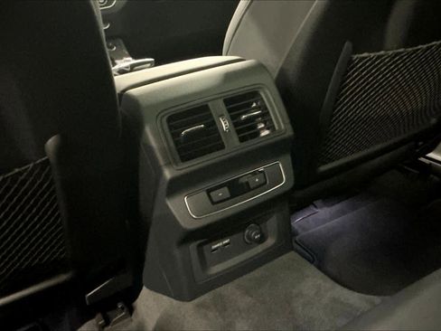 Certified 2025 Audi Q5 2.0T Premium Plus w/ Premium Plus Package image 35