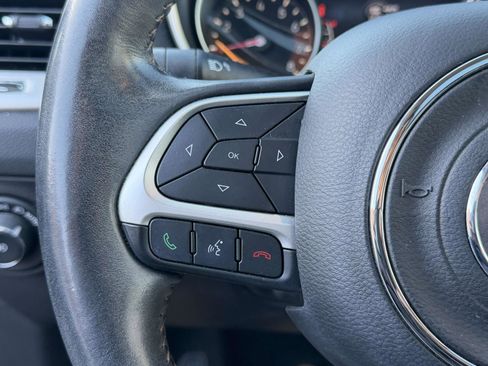 Used 2018 Jeep Compass Latitude w/ Popular Equipment Group image 24