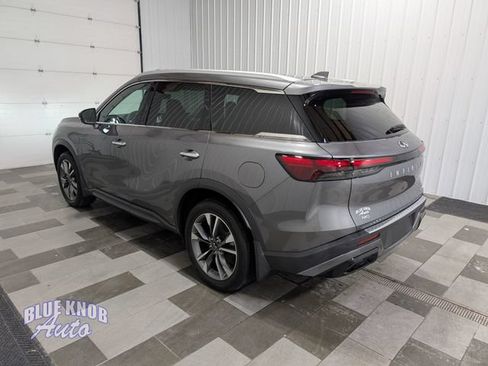 Used 2023 INFINITI QX60 Luxe AWD/4WD image 2