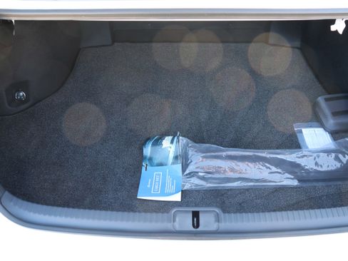 Used 2025 Lexus ES 350 w/ Premium Package image 35