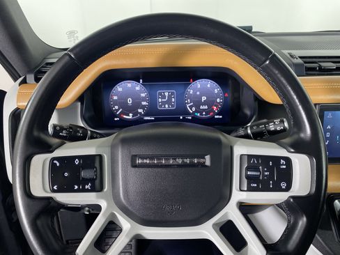 Used 2023 Land Rover Defender 90 X-Dynamic SE image 21