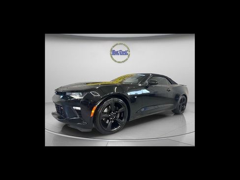 Used 2016 Chevrolet Camaro SS RWD image 1