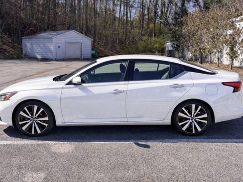 Used 2019 Nissan Altima 2.5 S FWD image 4