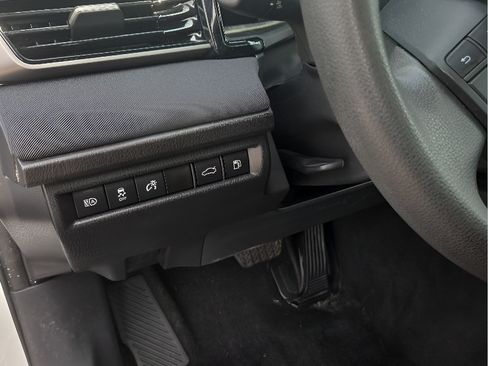 Used 2025 Toyota Camry LE FWD image 16