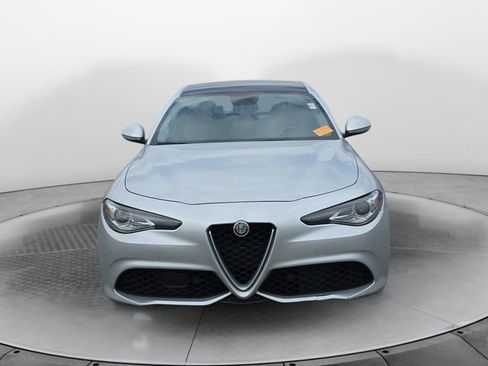 Used 2019 Alfa Romeo Giulia Ti Sport w/ Quick Order Package 22U Sport image 8