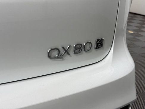 Used 2026 INFINITI QX80 Luxe w/ Cargo Package AWD/4WD image 6
