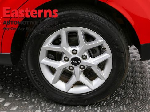 Used 2024 Kia Soul LX w/ Option Group 015 image 33