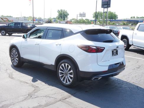 Used 2022 Chevrolet Blazer Premier w/ Enhanced Convenience Package AWD/4WD image 9