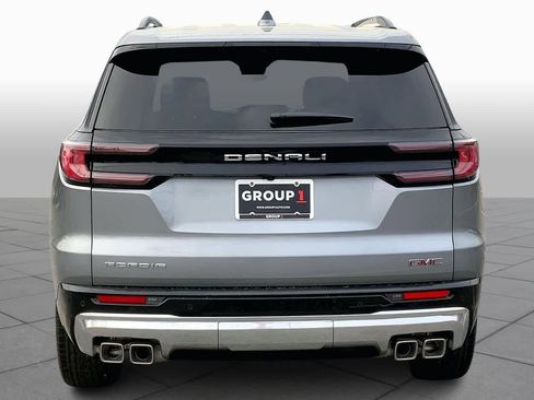 New 2026 GMC Acadia Denali w/ Super Cruise Package FWD image 4