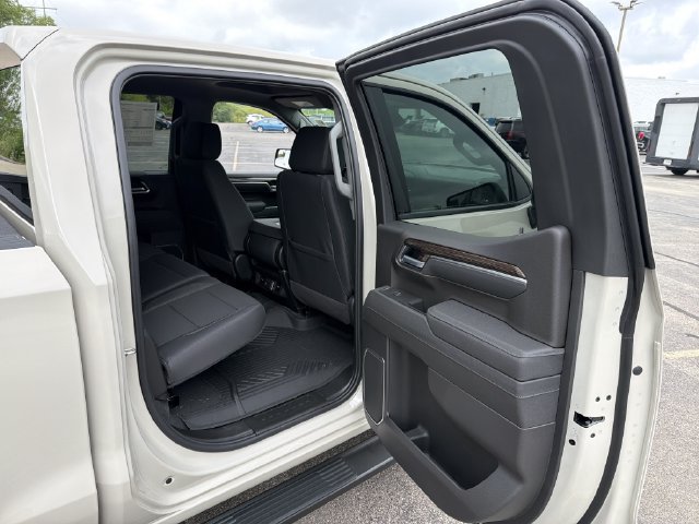 New 2026 Chevrolet Silverado 1500 RST AWD/4WD image 24