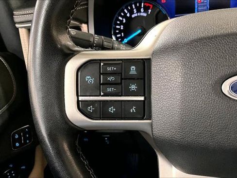 Used 2023 Ford Expedition Limited RWD image 23