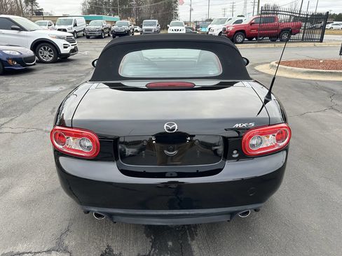 Used 2014 MAZDA MX-5 Miata Club image 6