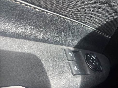 Used 2018 Ford Mustang Coupe w/ Equipment Group 101A image 20