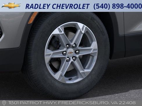 New 2026 Chevrolet Blazer LT image 9