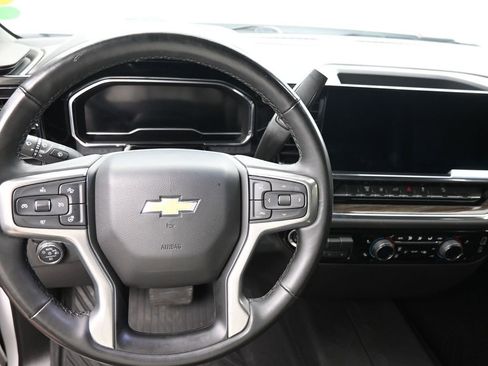 Used 2024 Chevrolet Silverado 2500 LT image 15