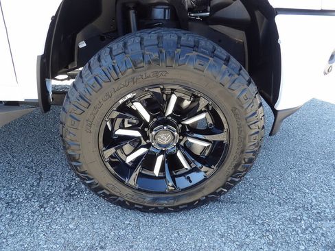Used 2026 RAM 2500 Laramie AWD/4WD image 64