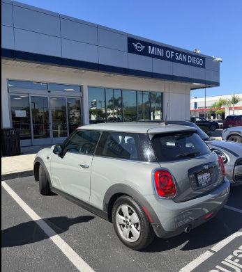 Used 2021 MINI Cooper 2-Door Hardtop FWD image 2