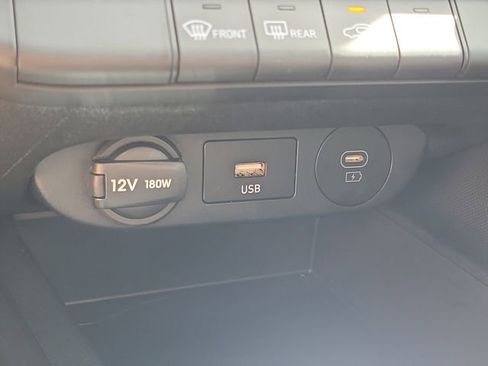 Used 2025 Hyundai Elantra Blue image 12