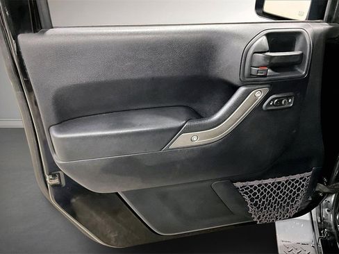 Used 2016 Jeep Wrangler Sport w/ Quick Order Package 24S image 17