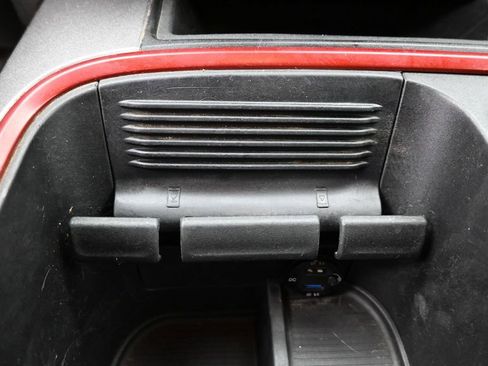 Used 2017 RAM 1500 Rebel AWD/4WD image 23