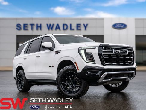 Used 2025 GMC Yukon AT4 w/ AT4 Premium Package AWD/4WD image 1