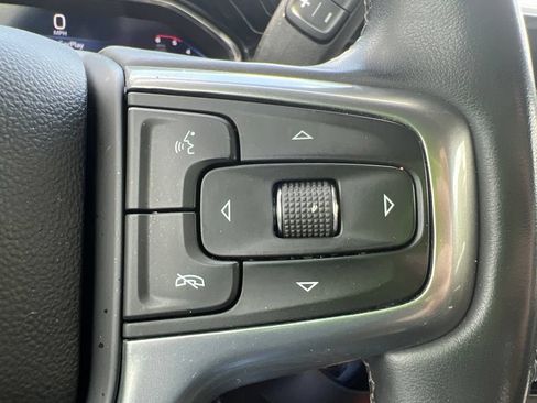 Used 2024 Chevrolet Silverado 3500 LT AWD/4WD image 9