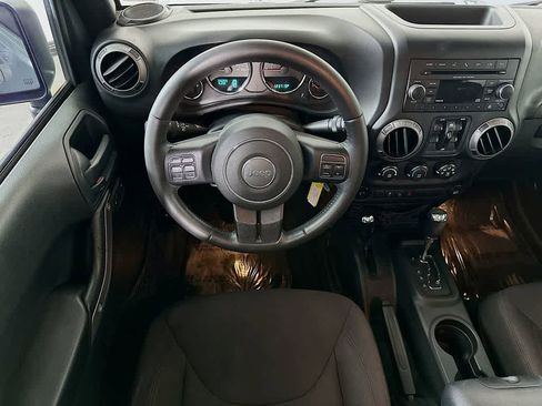 Used 2017 Jeep Wrangler Unlimited Sport w/ Quick Order Package 24S image 10