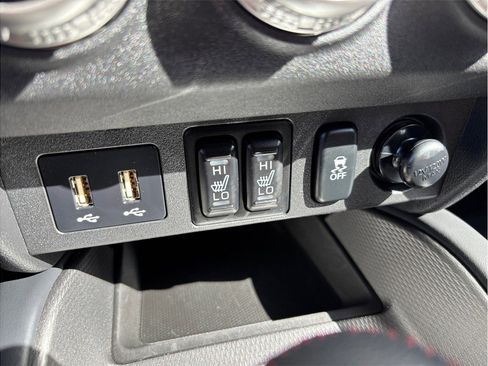 Used 2024 Mitsubishi Outlander Sport LE AWD/4WD image 24