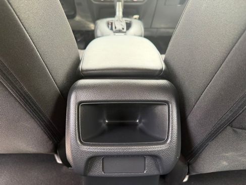 Used 2024 Honda HR-V LX image 12