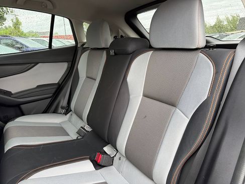 Used 2020 Subaru Crosstrek 2.0i Premium w/ Moonroof Package 2 AWD/4WD image 25